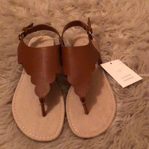 NWT Lauren Conrad scallop cognac adjustable sandal